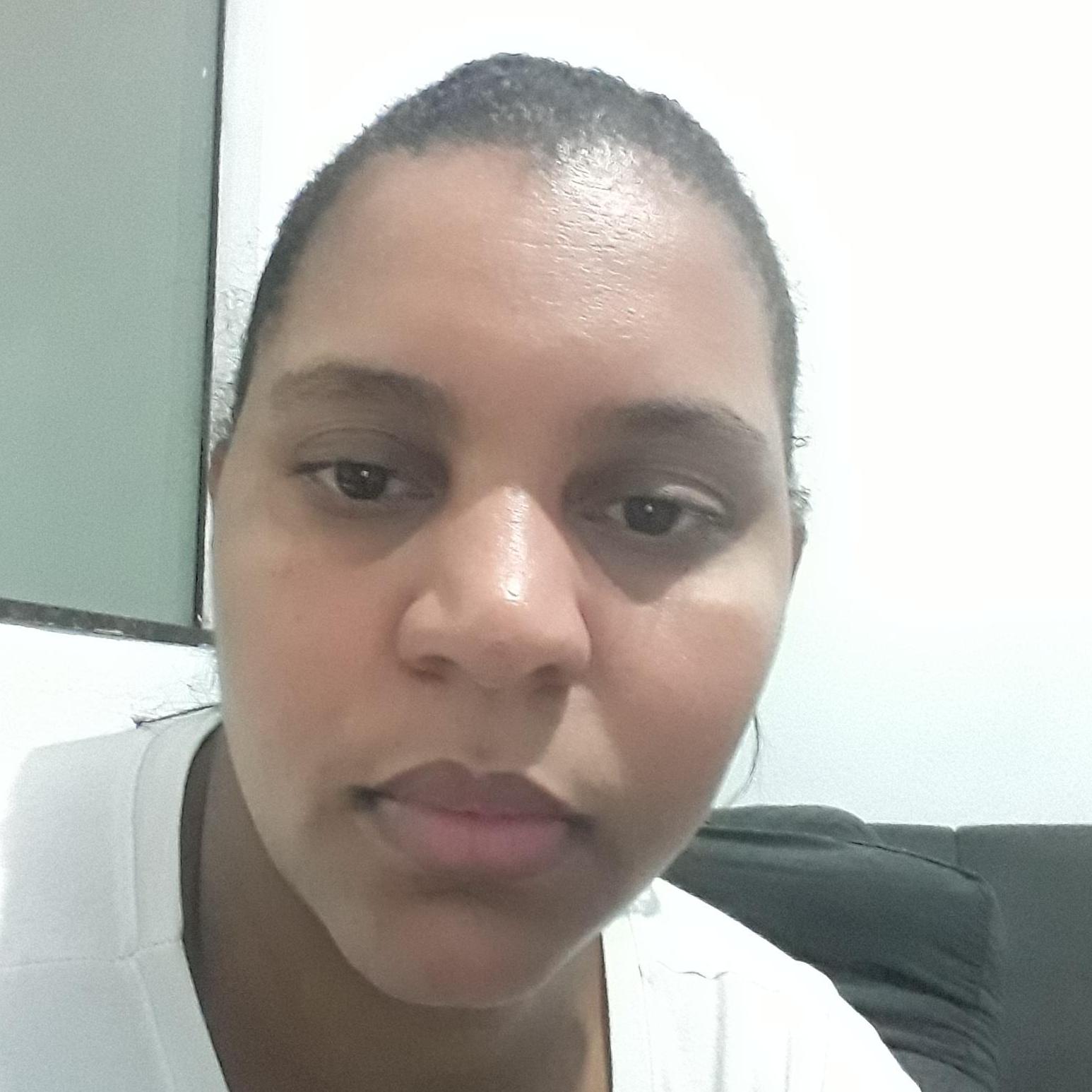 Iris Vitória Alves 